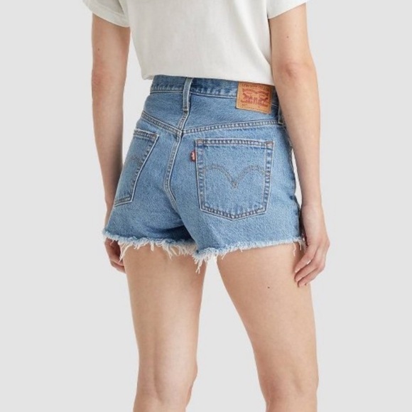 Levi’s 501 Distressed Denim Shorts 31 - Picture 2 of 12